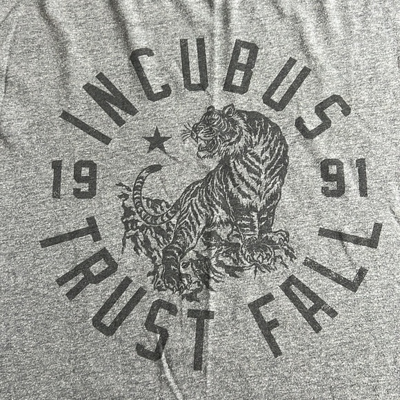 Incubus trust fall 2015 tour t shirt - Picture 2 of 4